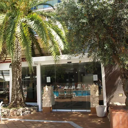 La Palmera & 4*