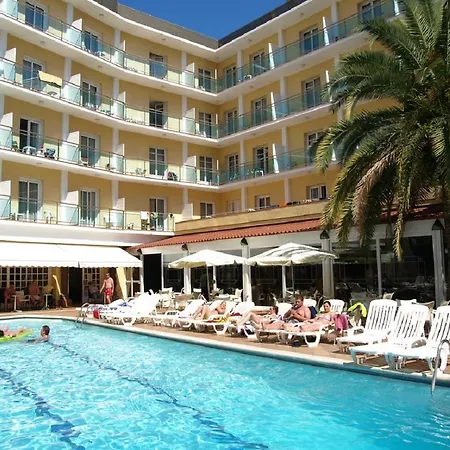 Hotel La Palmera &
