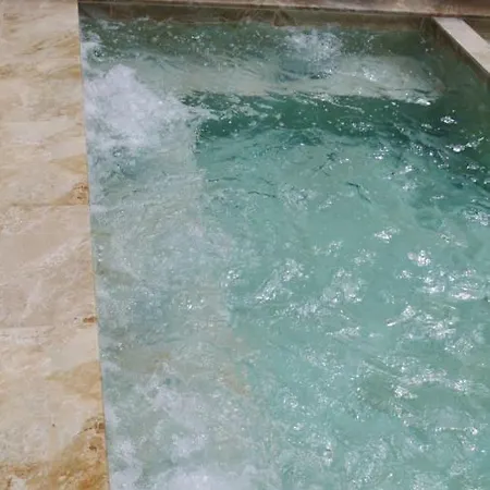 Hotel La Palmera &