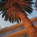 La Palmera & Отель 4*