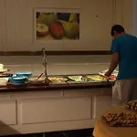 La Palmera & 4*