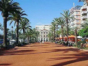 Hotel La Palmera &